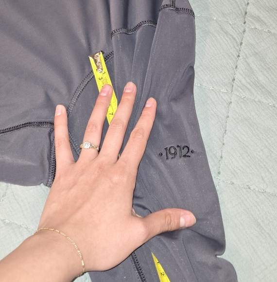 Greyson Pullover - Picture 7 of 9